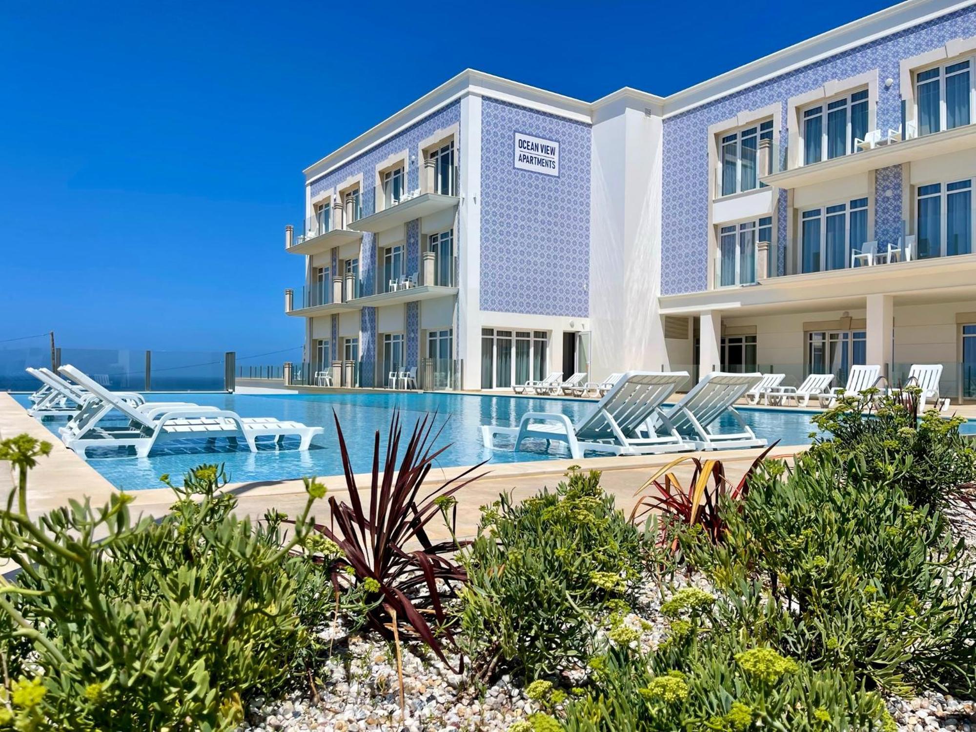 Ocean View Apartments Lourinhã Buitenkant foto