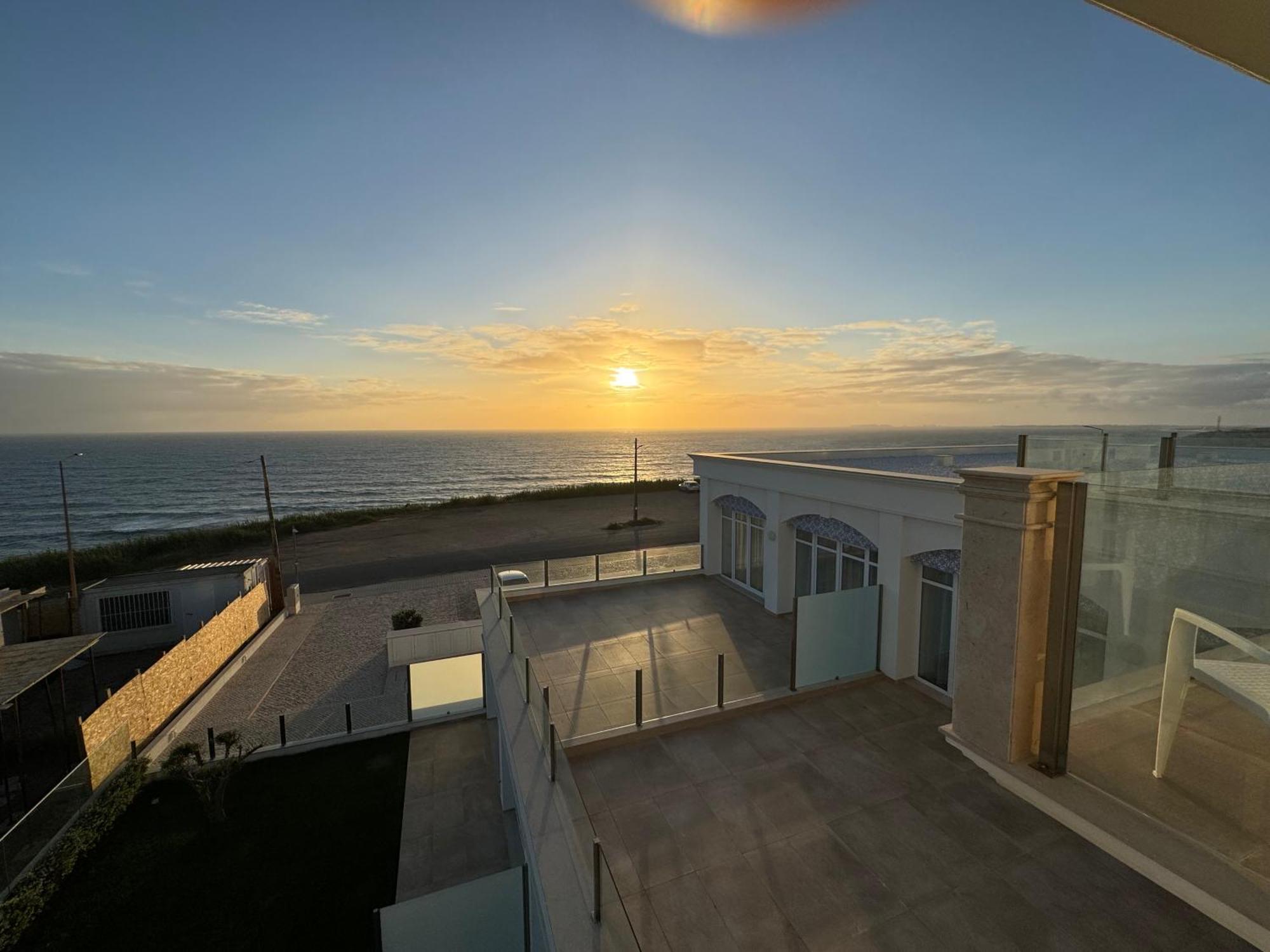 Ocean View Apartments Lourinhã Buitenkant foto