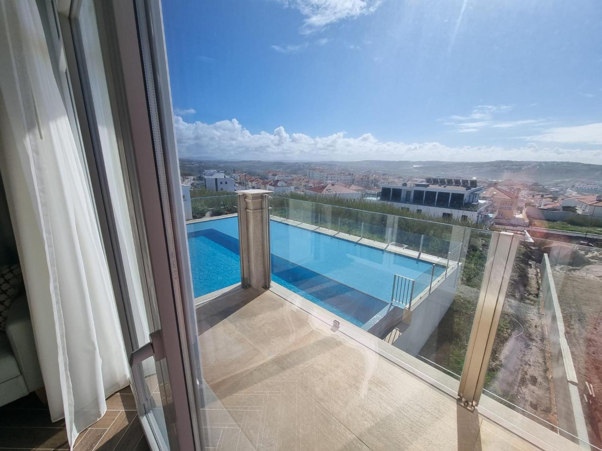 Ocean View Apartments Lourinhã Buitenkant foto