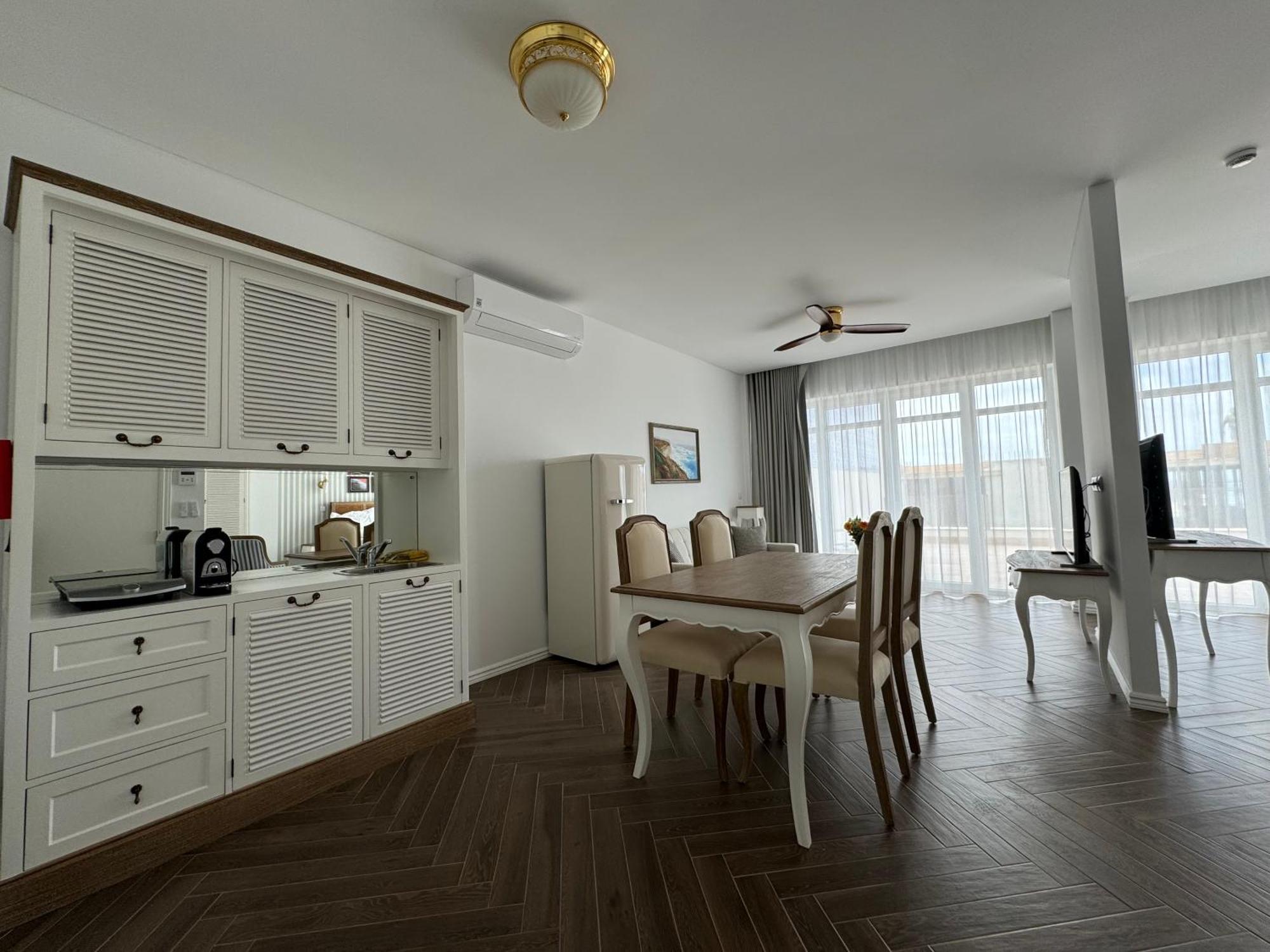 Ocean View Apartments Lourinhã Buitenkant foto